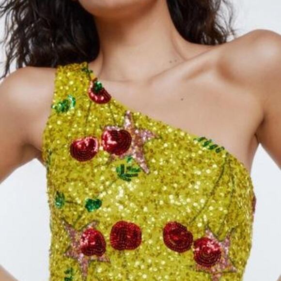 Nasty Gal Tops - Nasty Gal sequin cherry top